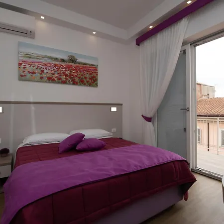 Apartman Rainbow Al Colosseo Róma