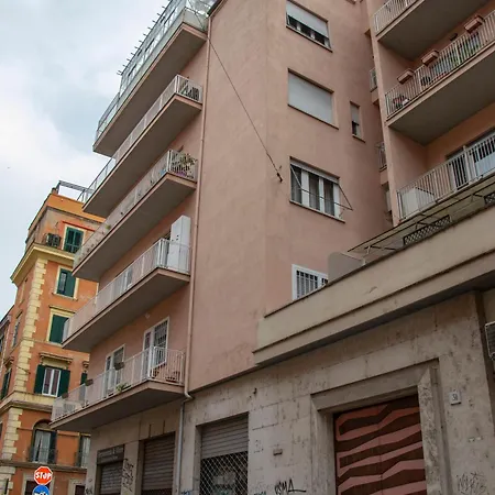 Rainbow Al Colosseo *