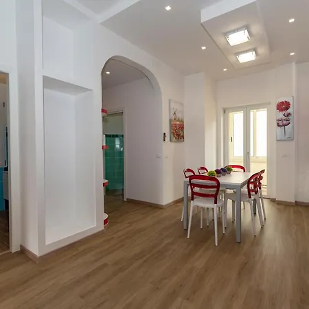 Rainbow Al Colosseo *