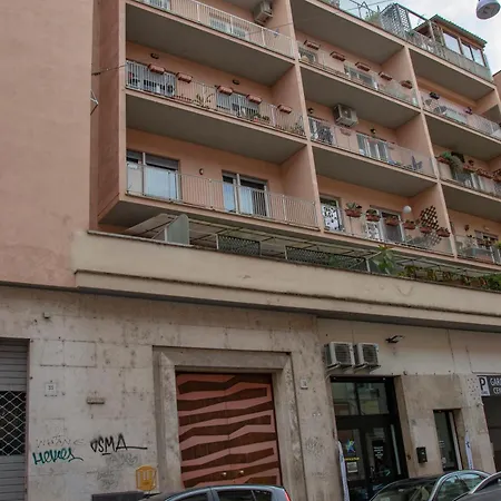 Rainbow Al Colosseo Apartman Róma