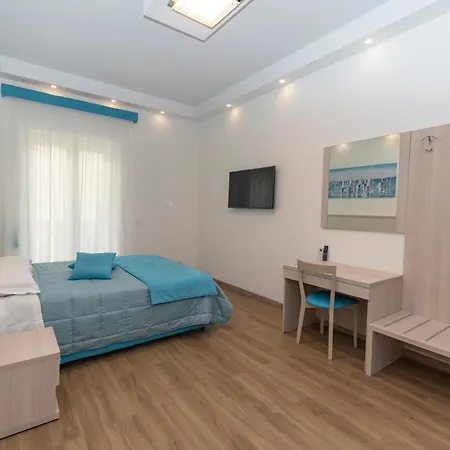 Rainbow Al Colosseo *