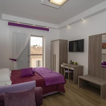 Rainbow Al Colosseo * Róma