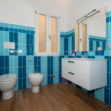 Rainbow Al Colosseo Apartman