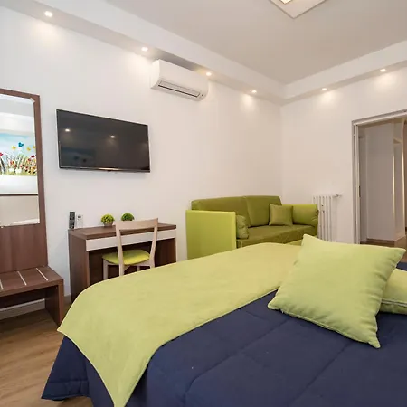 Apartman Rainbow Al Colosseo *
