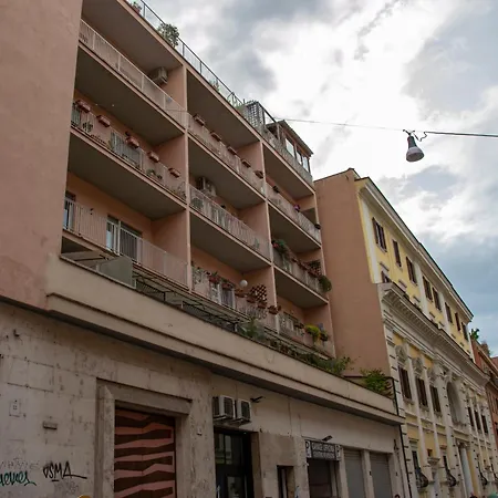 Rainbow Al Colosseo *