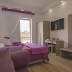 Apartament Rainbow Al Colosseo *