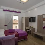 Rainbow Al Colosseo * Rzym